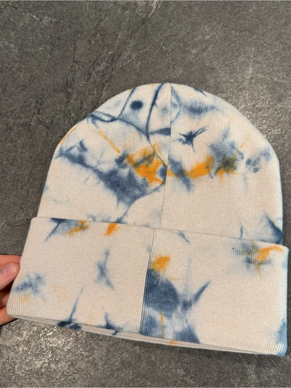 Lululemon warm revelation beanie men’s L/XL tie dye blue orange sock hat
